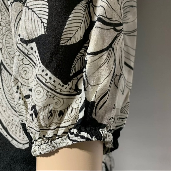 Biya by Johnny Was Giva Floral Blouse 100% Silk Size XS NWT - Picture 11 of 12